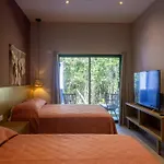 Villa Kiin Ha - Luxurious 5-Br Villa With Swim-Up Pool