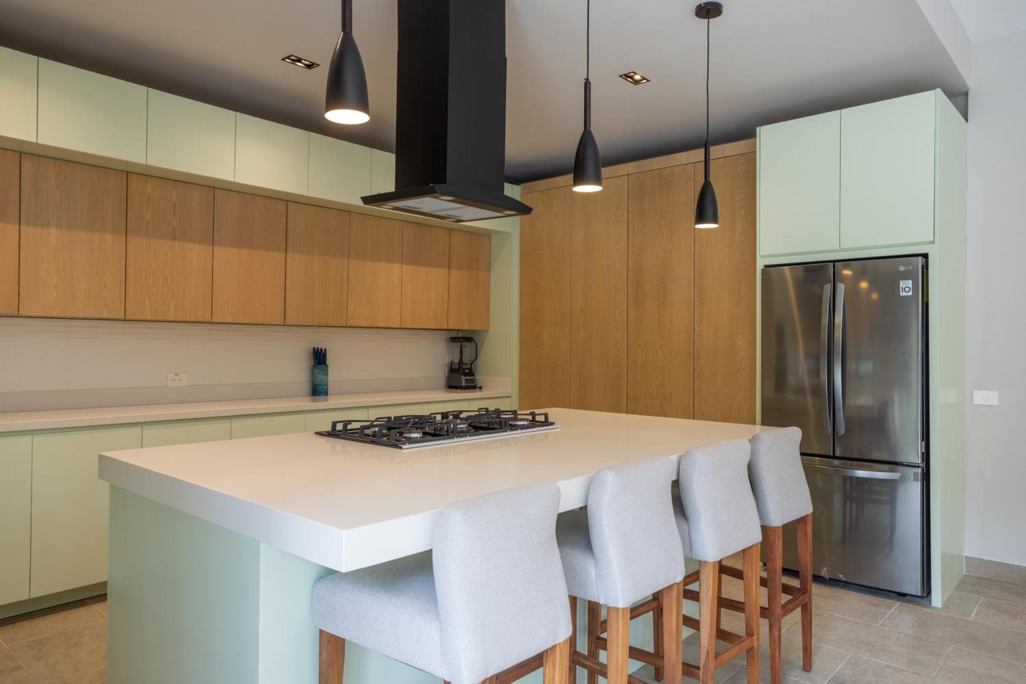 Kiin Ha - Luxurious 5-br With Swim-up Pool *